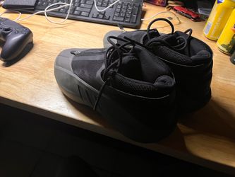 Adidas Crazy IIInfinity in the Charcoal/Core Black/Solar Red colorway.