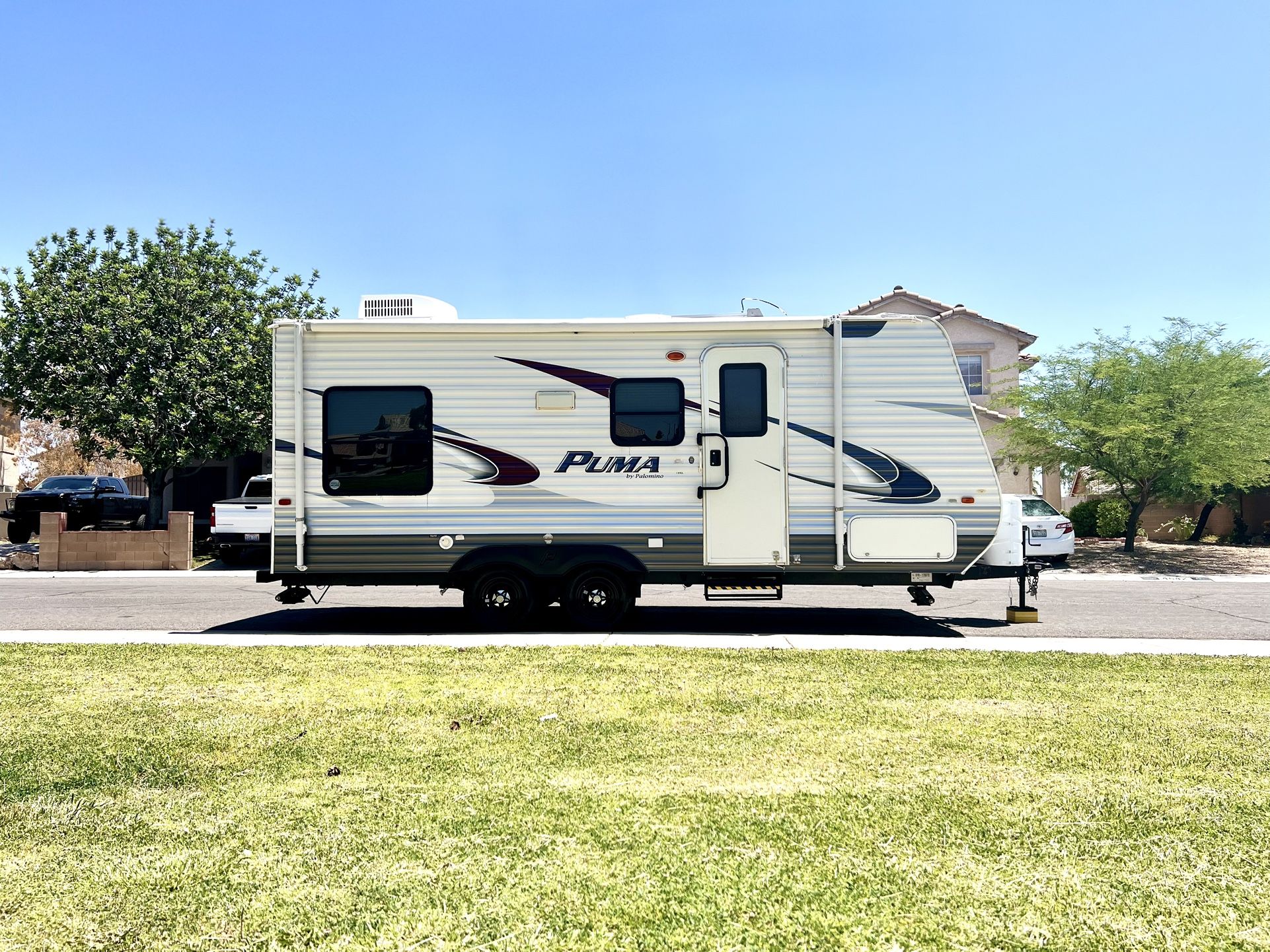 2012 Puma Travel Trailer 22’