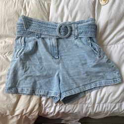 Sezane Deia Shorts Size 40