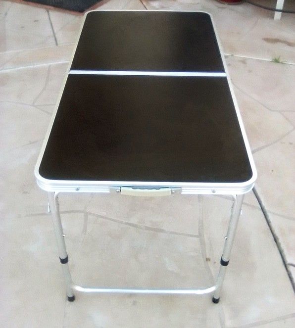 Folding Aluminum Table