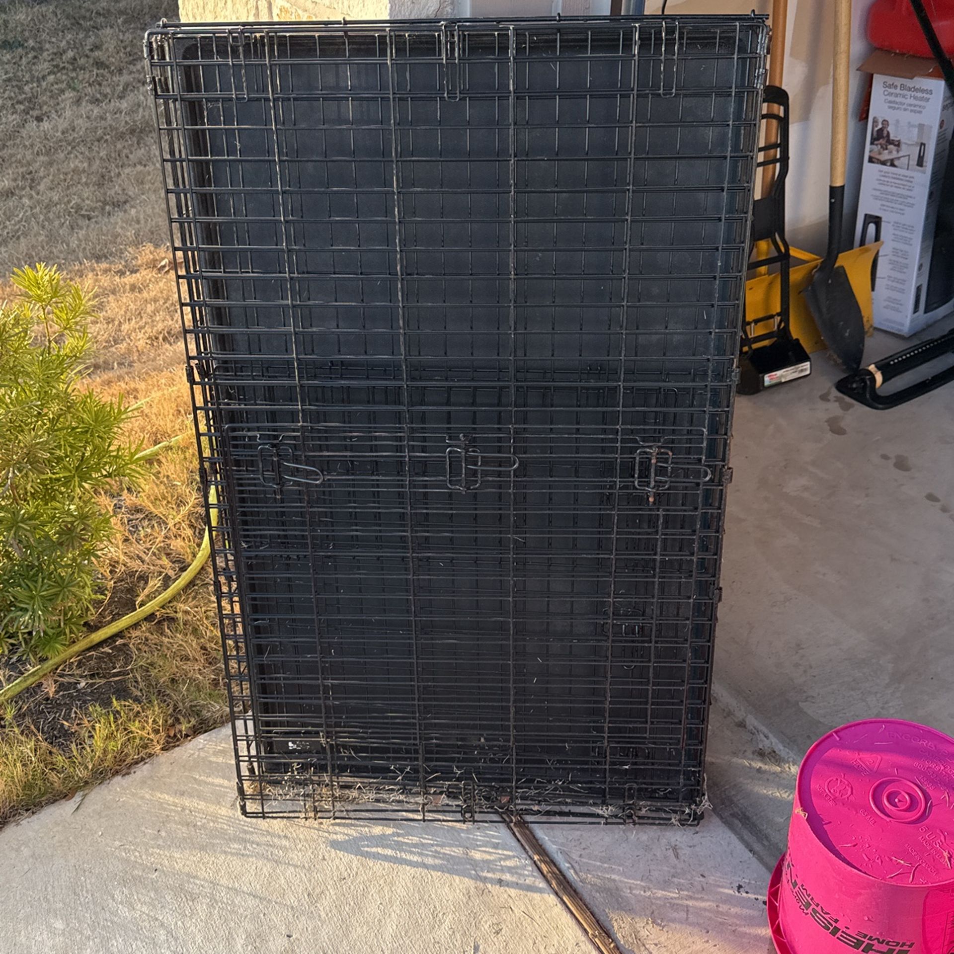 XL Dog Crate