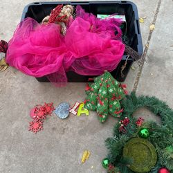 Random Christmas Items, Decorations