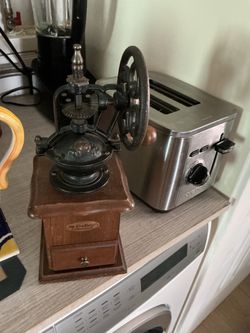 Mr Dudley Coffee Mill