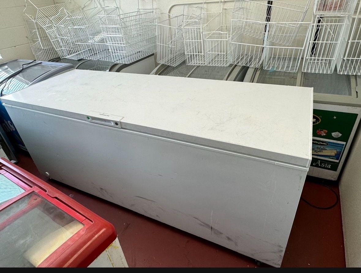 84 inch Chest Freezers