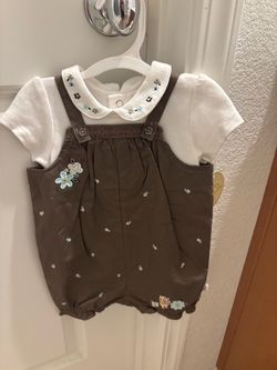 Vintage 2007 Disney Classic Winnie the Pooh 2 PC Shortall Set — 9M -NEW