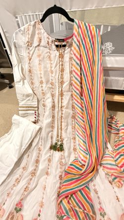 Pakistani cloth