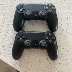 PS4 Remotes