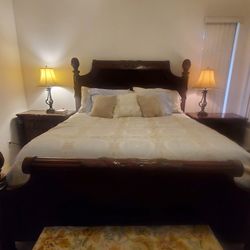 California King 5 Piece Suite Set- Includes California King Matress