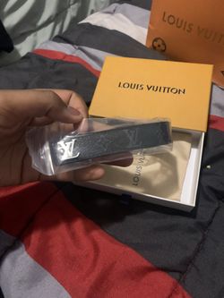 Louis Vuttion Braclet
