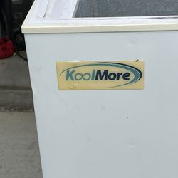 Kenmore freezer great condition