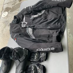 AlpineStars Motorcycle Gear Almost New