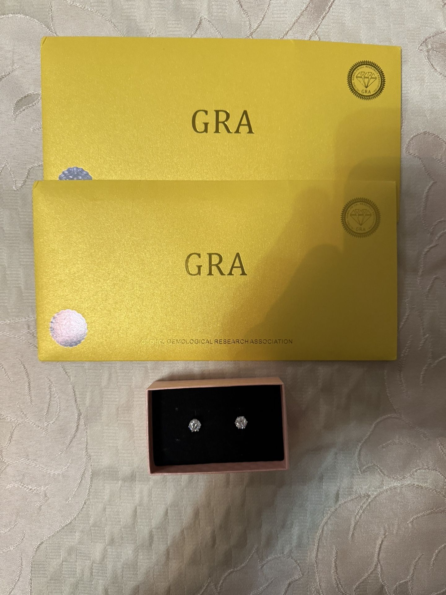 VVS MOISSANITE EARRINGS PASSES TESTER WITH GRA PAPERS