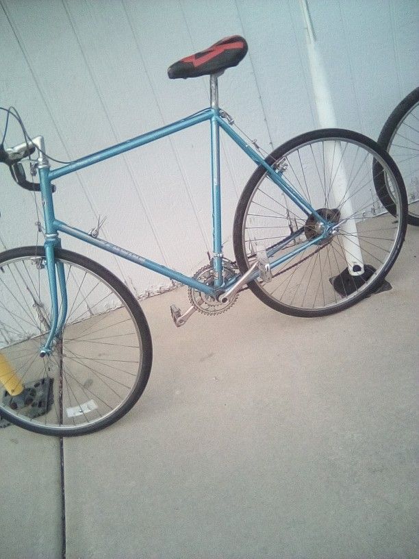 Road bike