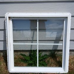 Vinyl Window 30x30