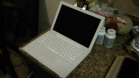 Macbook A1181 brand new battery fully functional