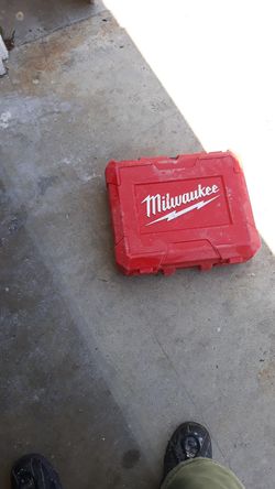 Milwaukee box