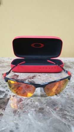 Oakley sunglasses men