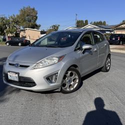 2012 Ford Fiesta