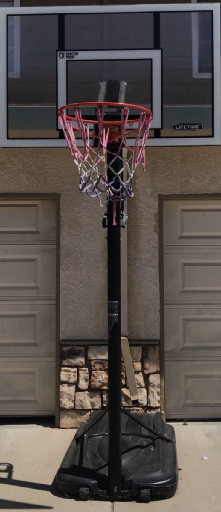 Lifetime Basketball Hoop