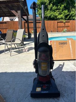 Vacuum  Bissel Helix Turbo