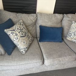 Couch Forsale