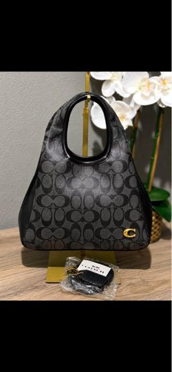 Purses coach with straps