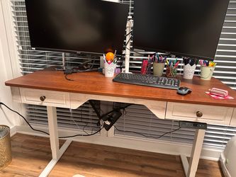 Standing desk