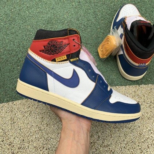 AIR JORDAN 1 RETRO HI NRGUN BV1300-146