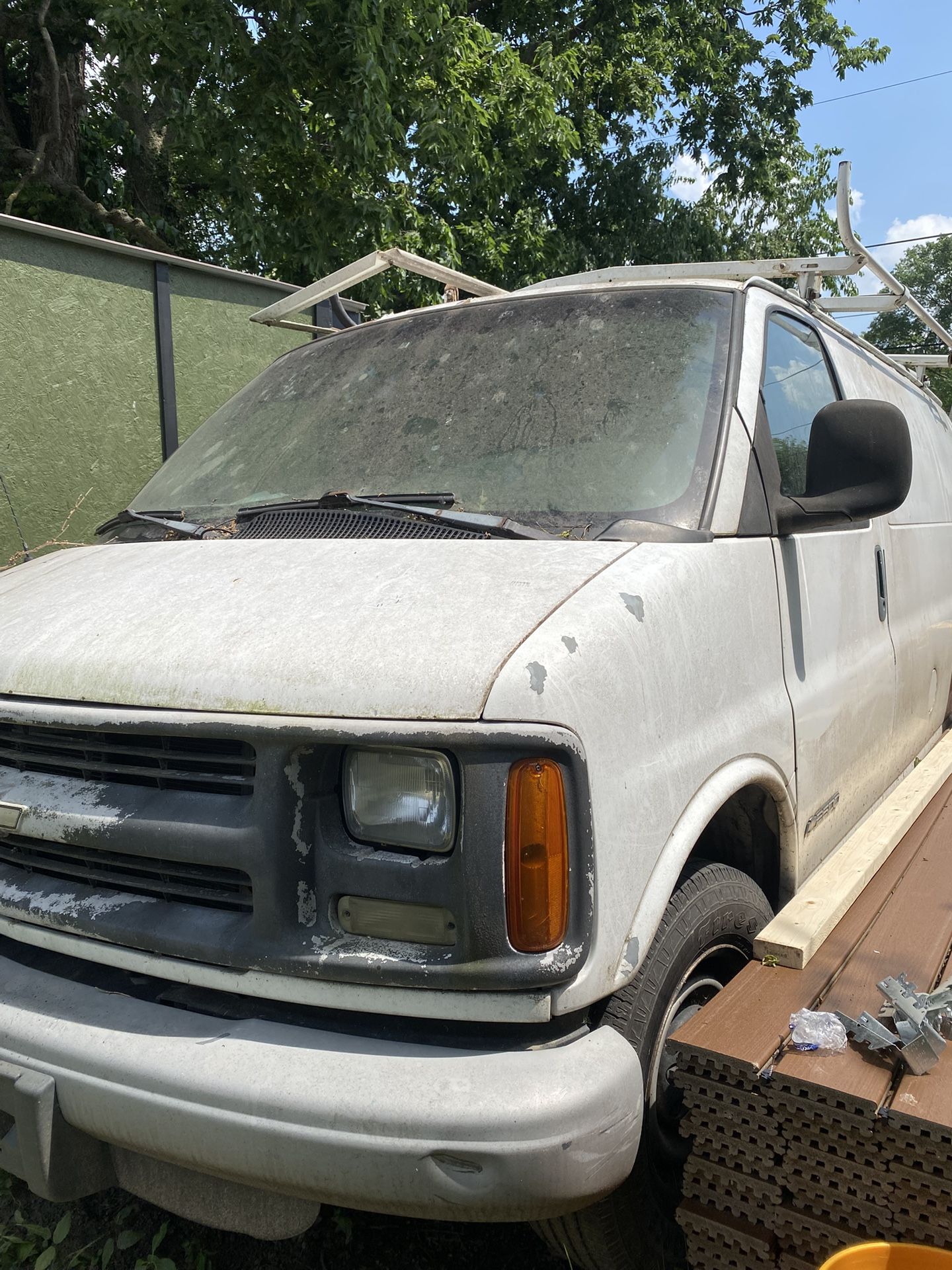 2002 Chevrolet Express
