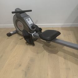 Rowing Machine 
