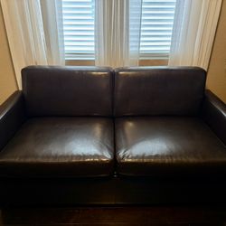 Compact 2-seat Sofa Bed