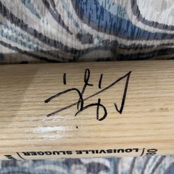 LA dodgers Chris Taylor Bat