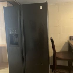 Stove And Refrigerated For Sale