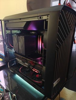 Custom gaming PC