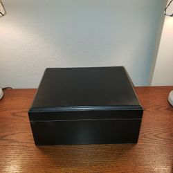 Cigar Humidor 