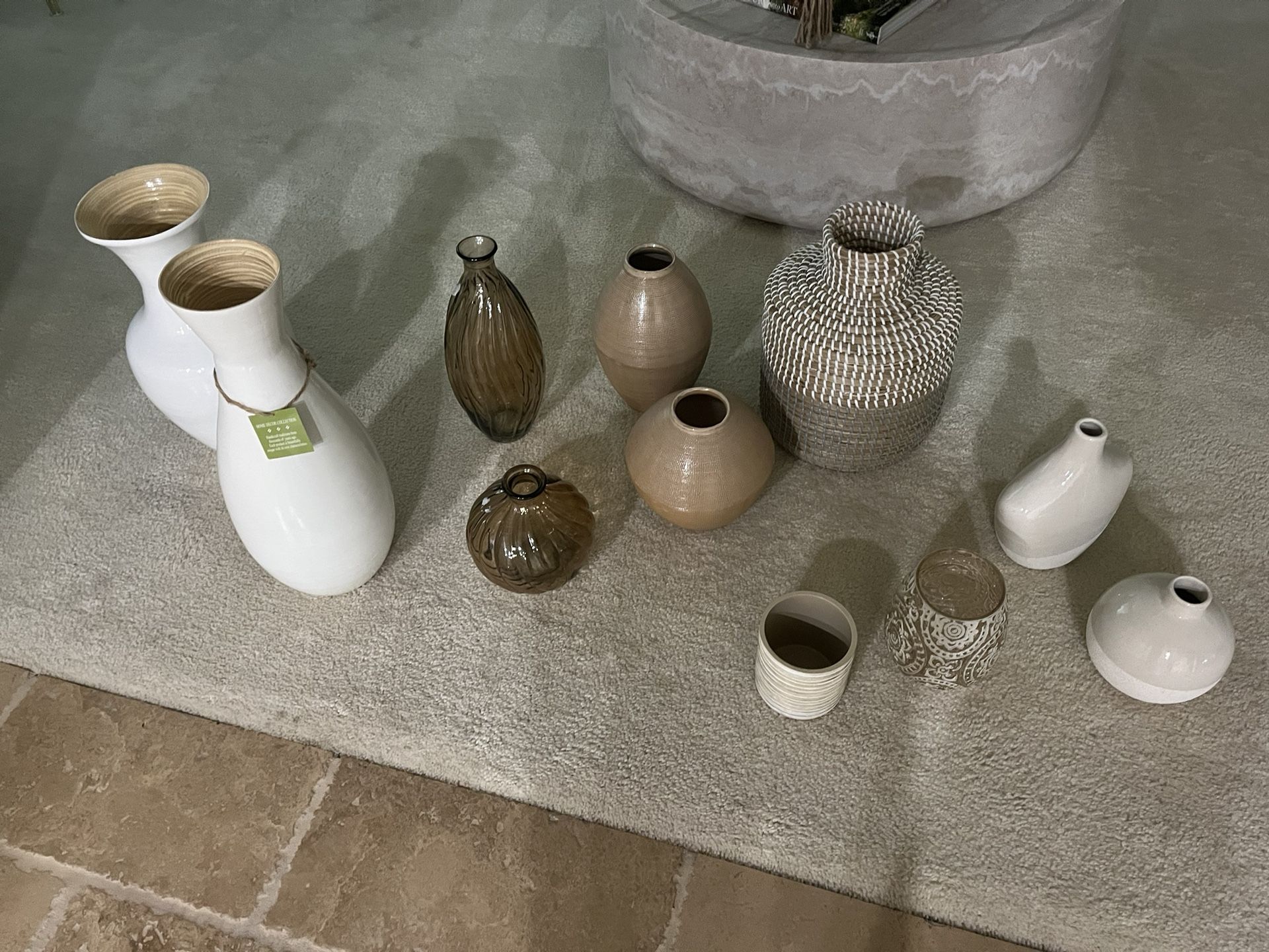 Lots Of Home Decor