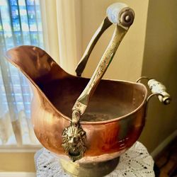 Antique Copper Brass Coal Ash Scuttle Bucket/Planter Delft Blue Porcelain Handles Lions Head 