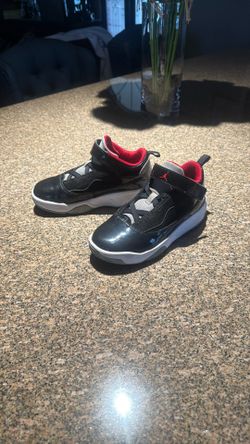 Boys Jordan