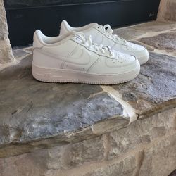 Nike Air Force 1 sneakers,classic all-white low-top model