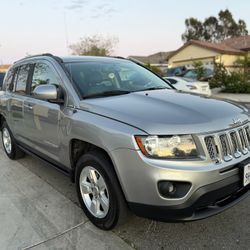2016 Jeep Compass Latitude 
