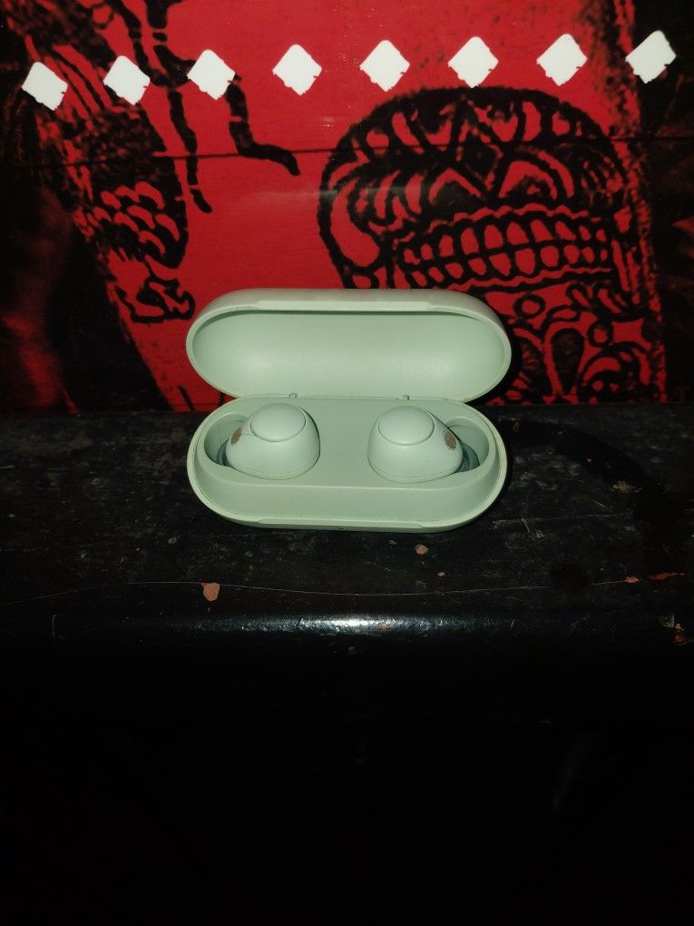 Dope Earbuds **QUICK SALE**