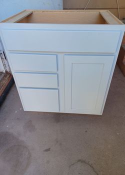 Bathroom cabinet