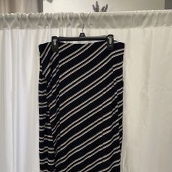 White House Black Market Skirt
