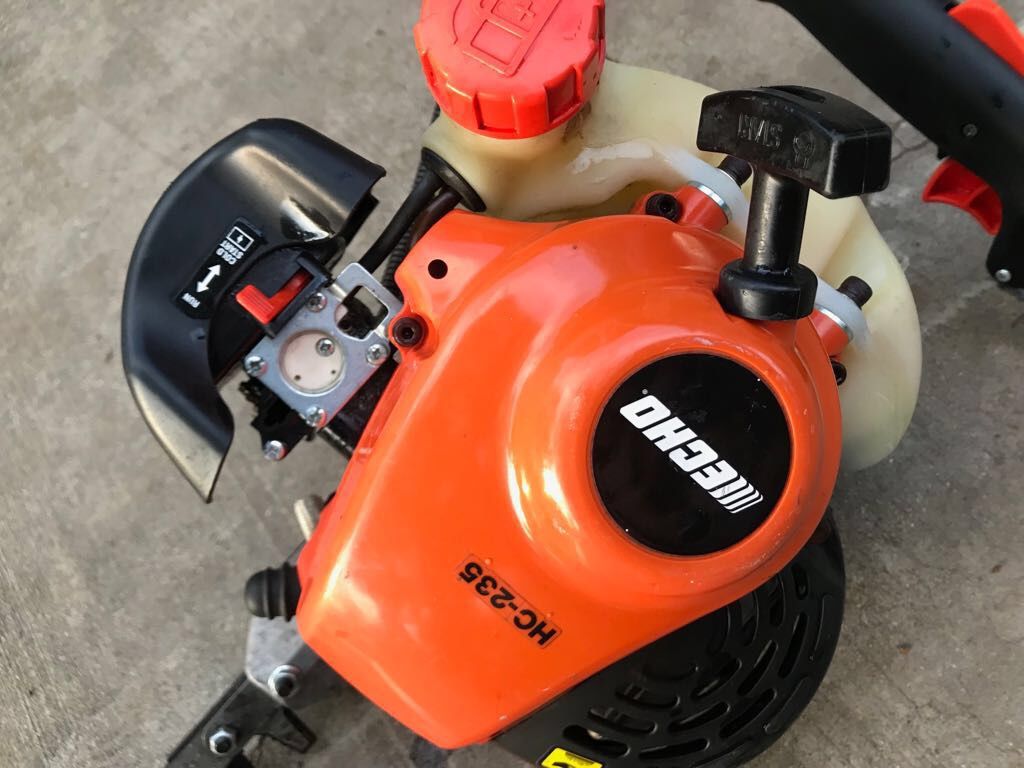 ECHO HC 235 HEDGE TRIMMER excellent condition for Sale in San Jose CA OfferUp