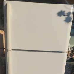 Kenmore Refrigerator Apartament W30h66  Firm Price 