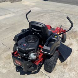 Toro Timecutter GAS riding Mower 42in NEW 