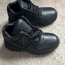 Nike Air Max Goadome gs sz 4 