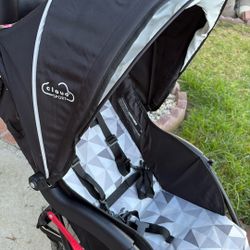 Stroller 