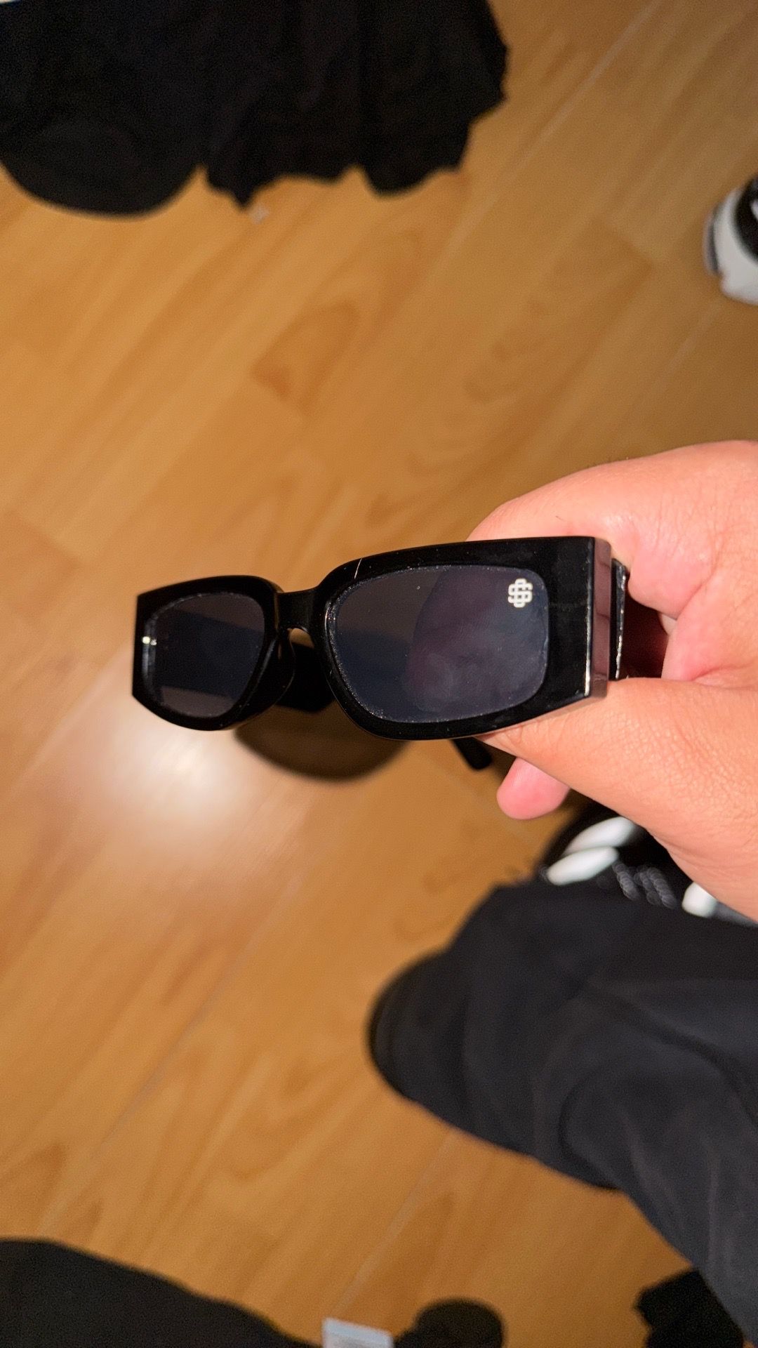 Sage glasses (rare)
