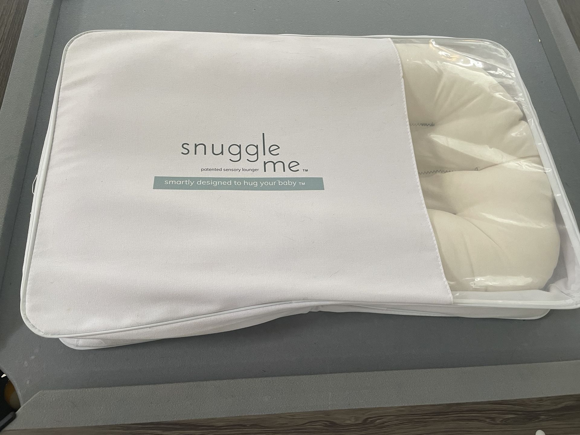 Snuggle Me, Baby Lounger